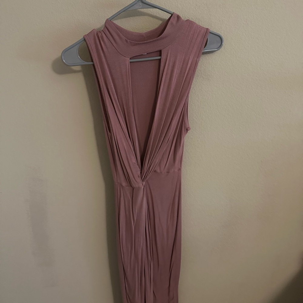 Sleeveless Mauve Twist-Front Midi Dress